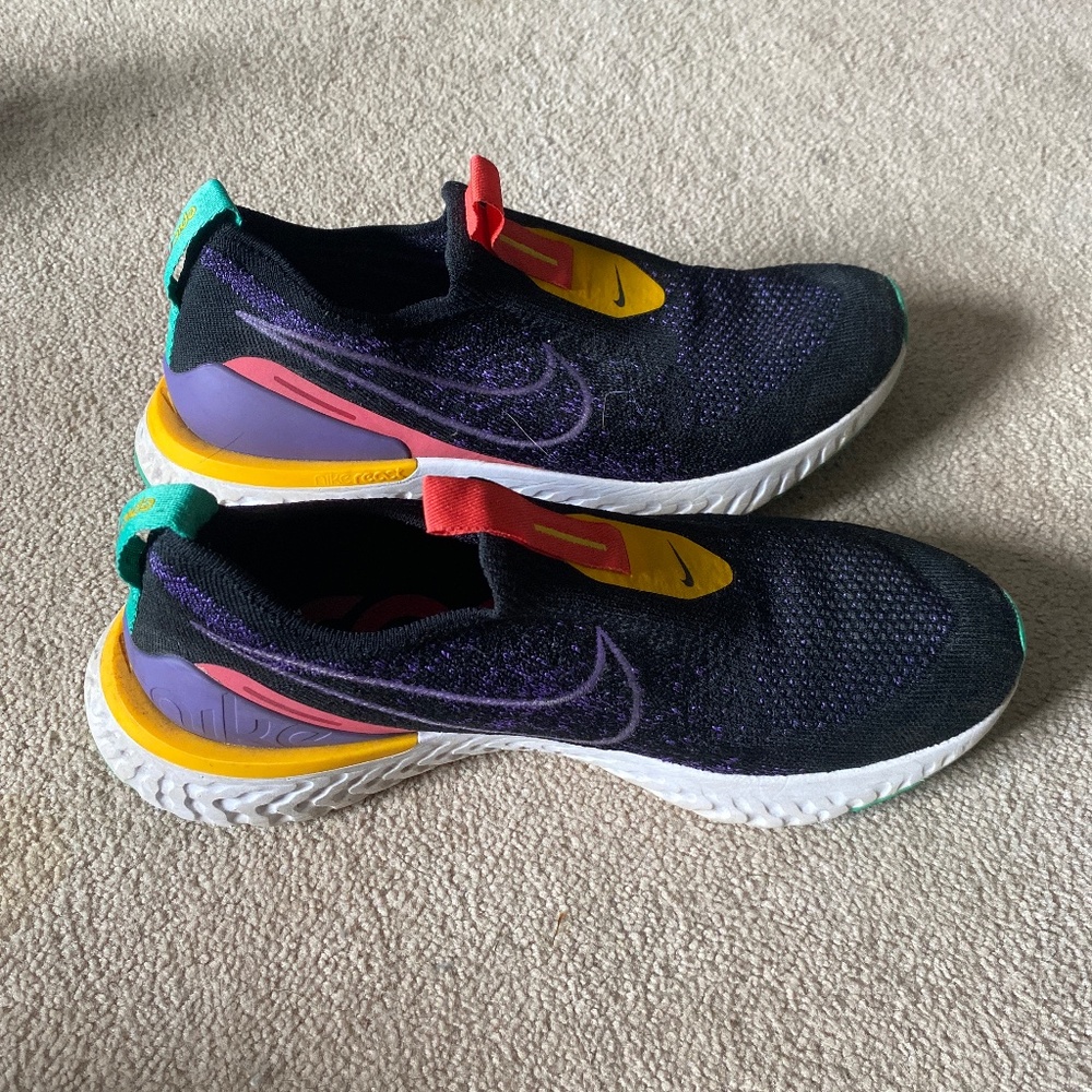 Nike React black with Color